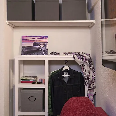 Wood And Stone In The Historical Center Apartment *